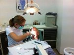 W jaki sposób należy dbać o dobry stan zębów w przypadku małych dzieci, zalety regularnych wizyt u dentysty.