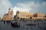 Z jakiej przyczyny Kraków jest jednym z w większości wypadków odwiedzanych miast w Polsce?
