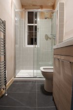 W jaki sposób zaprojektować ładną oraz funkcjonalną łazienkę?